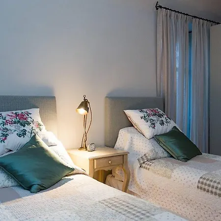 Stunning 2 Bedroom Pallanza Lejlighed Verbania
