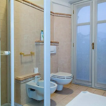 Lejlighed Stunning 2 Bedroom Pallanza *